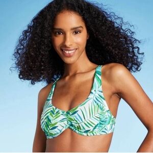 65. Shade & Shore Leaf Print Wires Bikini Top - NWT!